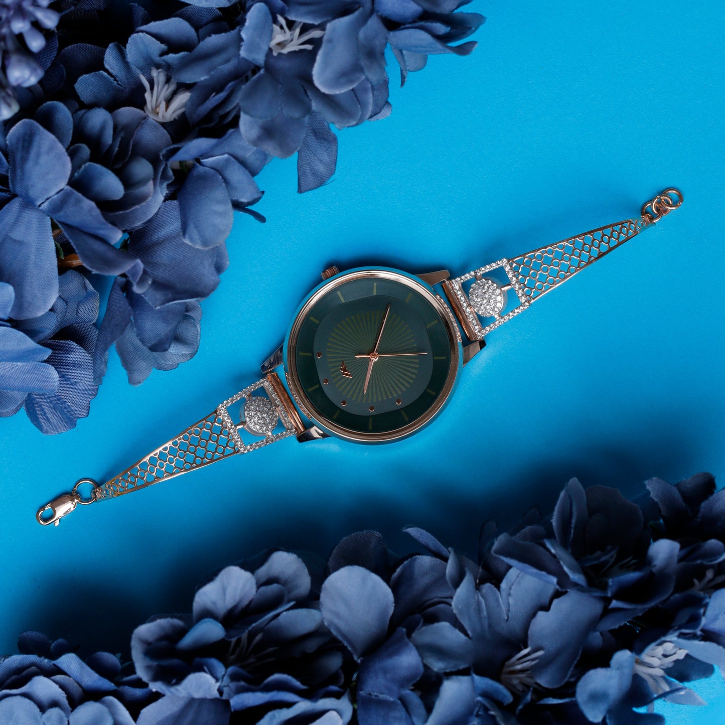 Rose Dial Analogue Fashion Watch with Mesh Strap For Women