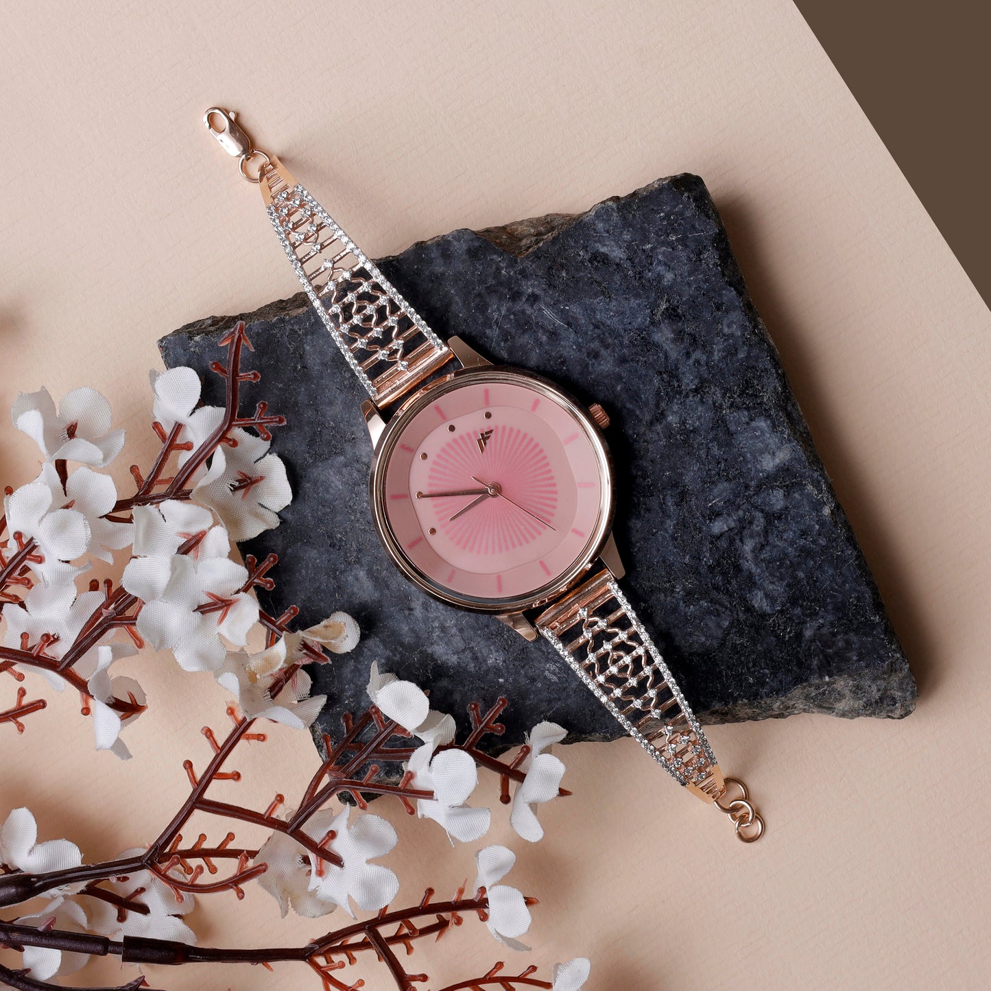 Rose Dial Analogue Fashion Watch with Mesh Strap For Women