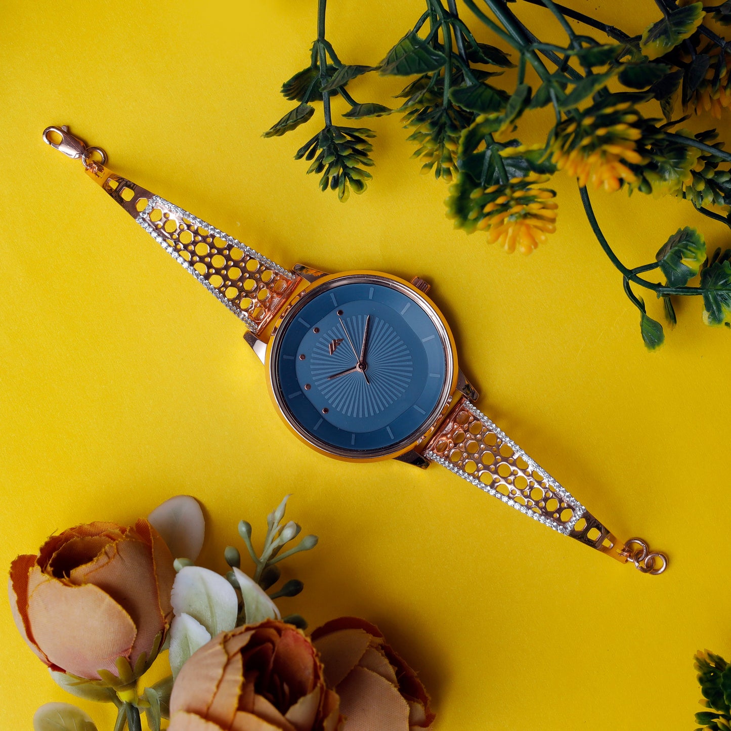 Rose Dial Analogue Fashion Watch with Mesh Strap For Women