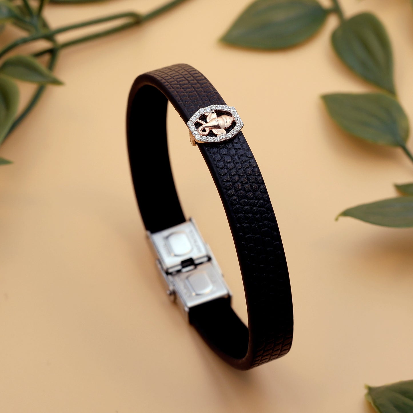 92.5 silvar Ganesha Rakhi Bracelet